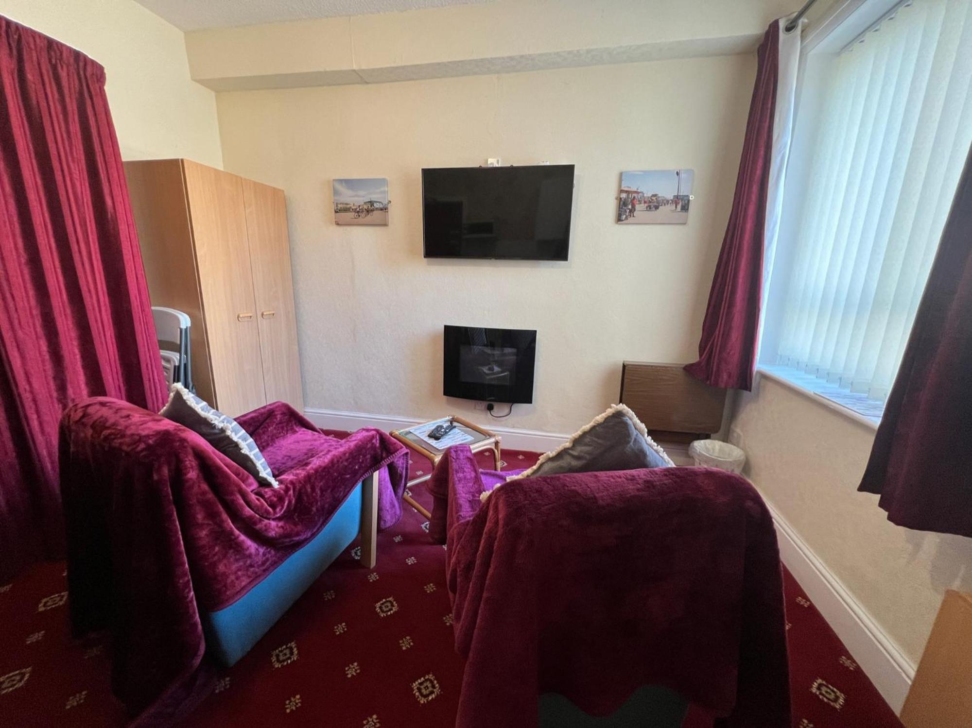 Fairhaven Holiday Flats Blackpool Exterior photo